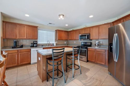 2898 Edgewater St, Atlanta GA  30331-9451 exterior