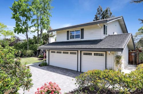 2385 Friars Ln, Los Altos, CA 94024-7430