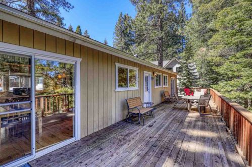 11632 Silverfir Dr, Truckee, CA 96161-3205