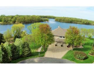 50 Mallard Dr, Prior Lake, MN 55379-9374