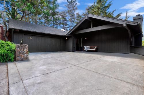 390 Lowell Ave, Mill Valley, CA 94941-3846
