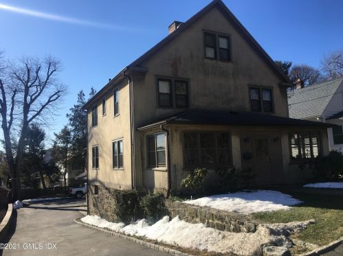 24 Comly Ave, Greenwich, CT 06831-4935
