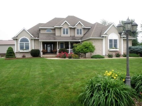 524 Palmyra Rd, Nelson IL  61021-9131 exterior