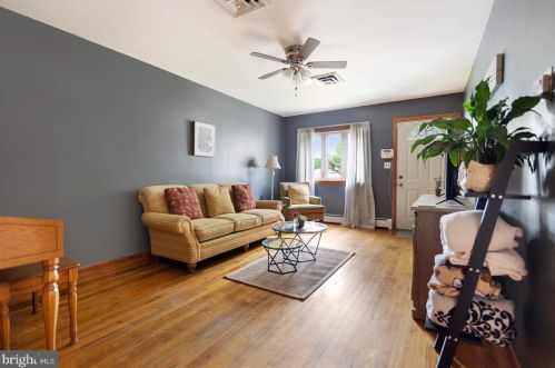 146 Wilson Ave, Trenton, NJ 08619-1746