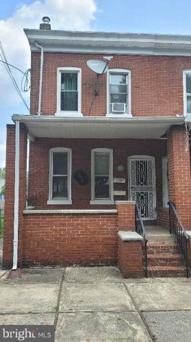 838 Fairmount Ave, Trenton NJ  08629-2406 exterior