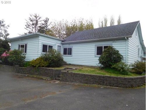 649 Cedar Ave, Warrenton, OR 97146-8301