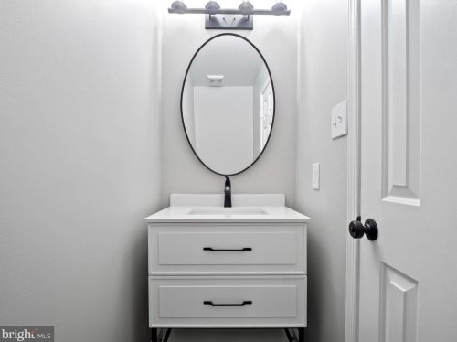 734 Sonata Way, Silver Spring MD 20901-5063 exterior