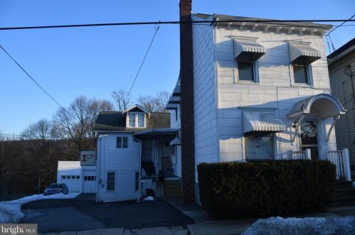 1407 Mount Hope Ave, Primrose PA 17901-1420 exterior