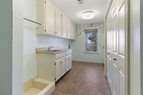 17 Thornhill Rd, Fort Worth TX  exterior