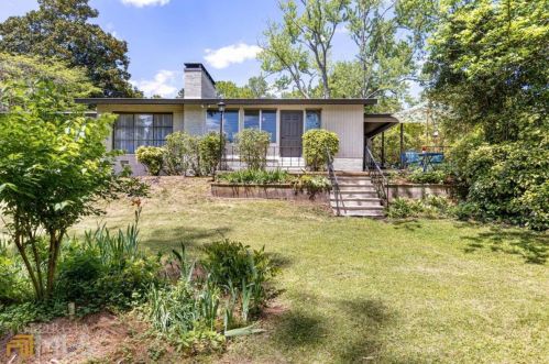 1903 Mcjenkin Dr, Atlanta GA  30345-3005 exterior