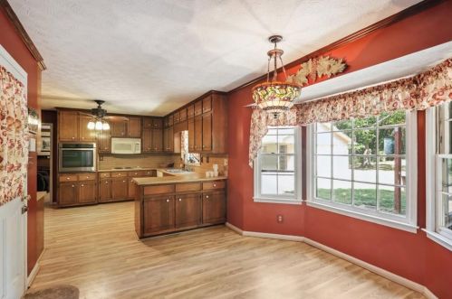 30 Country Roads Dr, Stockbridge GA  30281-1345 exterior
