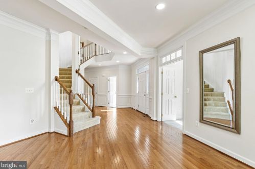 15672 Altomare Trace Way, Woodbridge VA  22193-5779 exterior