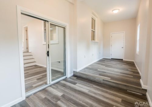 11 Westside Ave, Tinton Falls NJ  07701-1409 exterior