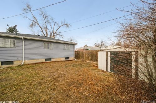 8850 Hunter Way, Westminster CO  80031-3340 exterior