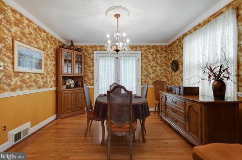 7308 Cedar Ave, Silver Spring MD 20912-4246 exterior