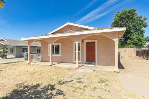 1725 Spokane St, Modesto, CA 95358-5641