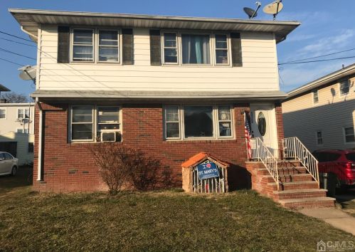372 Ridgeley St, Perth Amboy, NJ 08861-3250