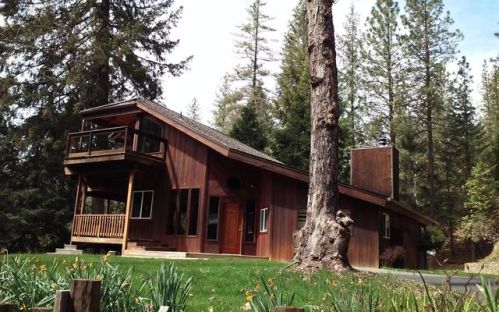 2441 Hugo Rd, Merlin, OR 97532-8780