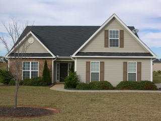109 Marble Ct, Griffin, GA 30224-5449