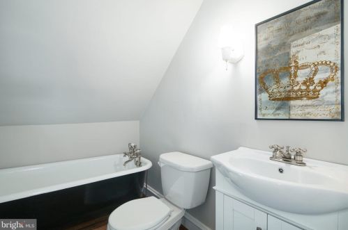 115 Lafayette Ave, Haddonfield NJ 08033-3332 exterior