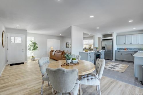 18479 60th Ave, Denver CO  80403-2112 exterior