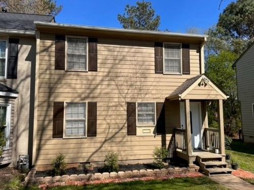 562 Manning Rd, Marietta, GA 30064-3053