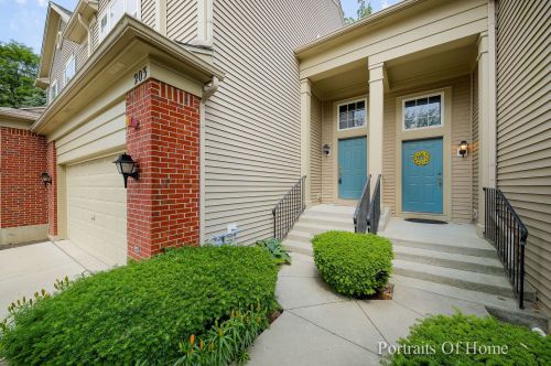 203 Black Hill Dr, Streamwood, IL 60107-4501