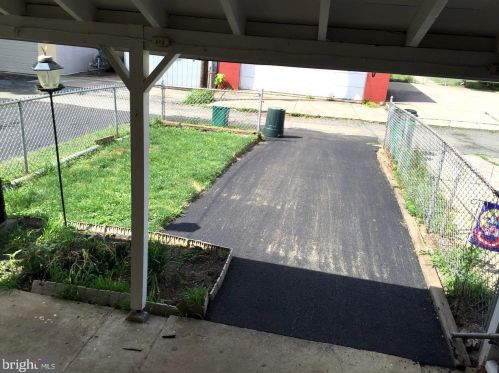 64 Wise Ave, Lancaster, PA 17603-5424