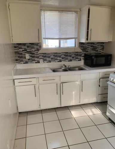 124 Almond Ave, Modesto, CA 95354-0602