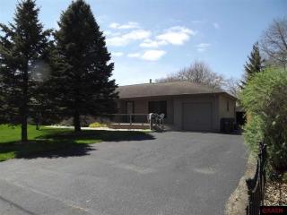 1210 Woodland Ave, Mankato, MN 56001-1739