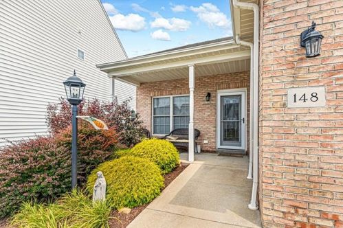 148 Village Cir, Noblestown, PA 15071-3774