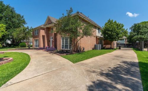 6708 Clear Spring Dr, Fort Worth, TX 76132-3749