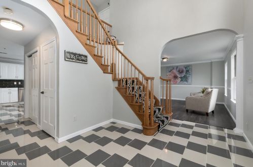 152 Butler Rd, Princeton NJ  08540-8503 exterior