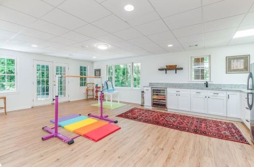 854 Carlton Rdg, Atlanta GA  30342-4340 exterior