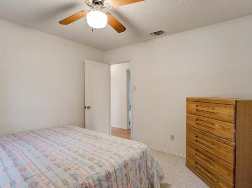 410 Granada Calle Ct, Granbury TX 76049-1476 exterior