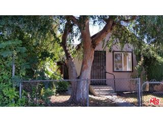 10810 Juniper St, Los Angeles, CA 90059-1326