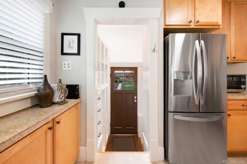 1877 Gilpin St, Denver CO  80210-3305 exterior