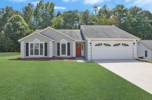 246 Northwind Dr, Stockbridge GA  30281-6216 exterior