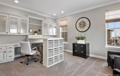 6374 Kewaunee Way, Aurora CO 80016-4310 exterior