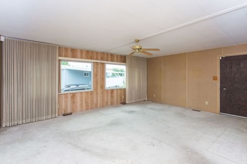 29 Walnut Via, Anaheim, CA 92801-1045