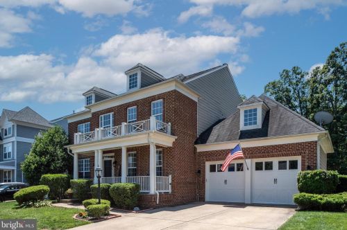 1216 Walker Dr, Fredericksburg, VA 22401-2622