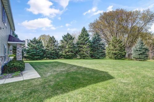 3307 Jansen Way, Saint Paul MN  55127-5125 exterior