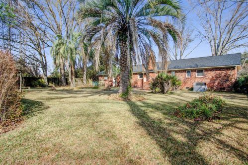 104 Claudia Dr, Ladson SC  29456-5413 exterior