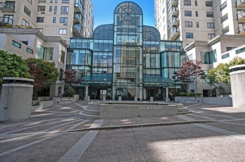1 Daniel Burnham Ct, San Francisco CA  94109-0451 exterior