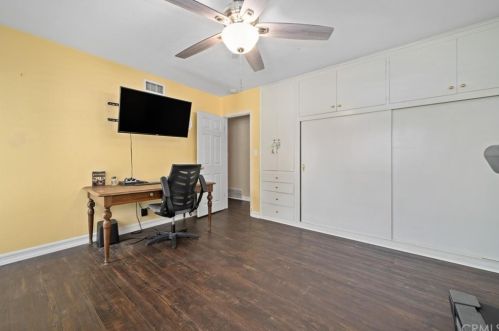 2321 Daventry Rd, Riverside CA  92506-1531 exterior