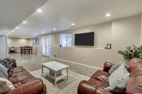 2753 4200, Ogden UT 84414-1112 exterior