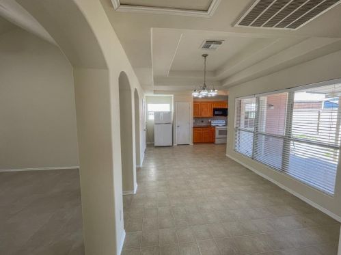 506 Birch Cluster Ct, Conroe TX  77301-3202 exterior