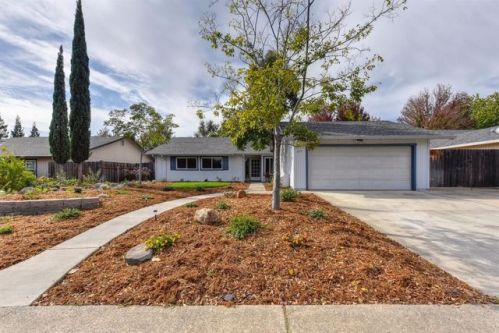 635 Flower Dr, Folsom, CA 95630-4817
