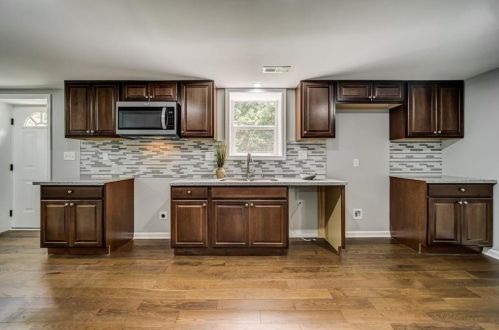 2574 Lancaster Dr, Atlanta GA  30344-2329 exterior