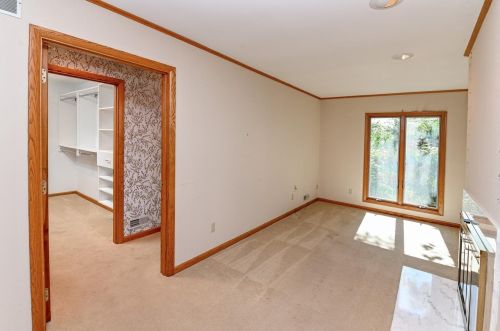 601 Chardonnay Rdg, Cincinnati OH 45226-1732 exterior